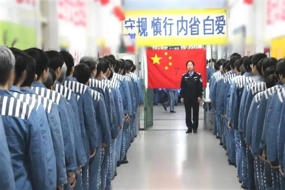 逛街越逛越火热